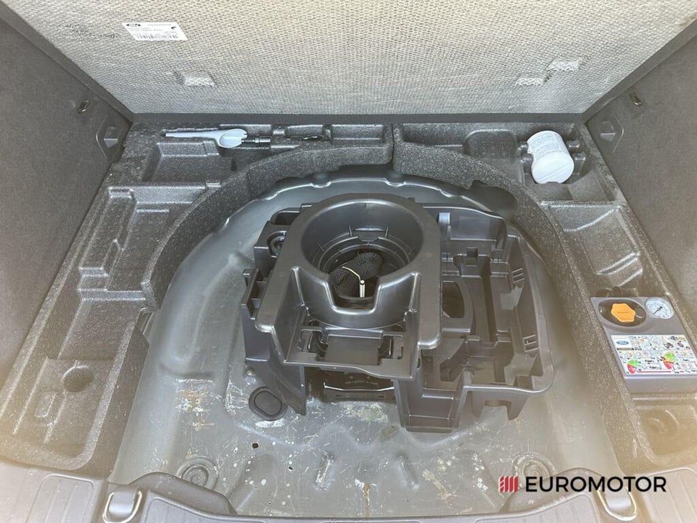 Ford Kuga usata a Bari (15)