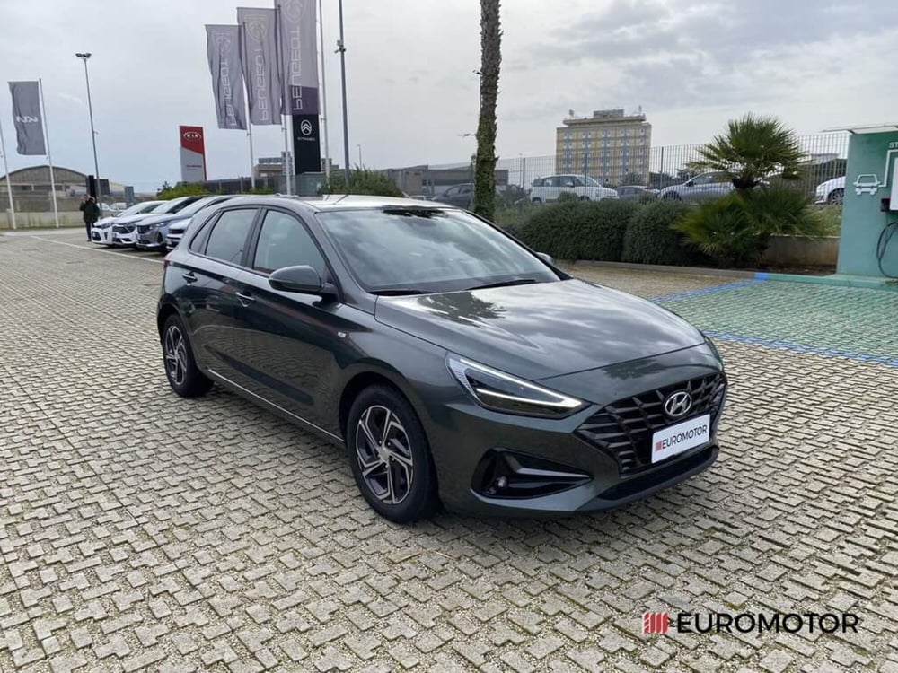 Hyundai i30 usata a Bari (3)