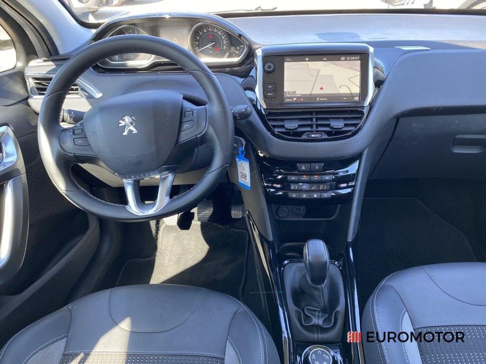 Peugeot 2008 usata a Bari (14)