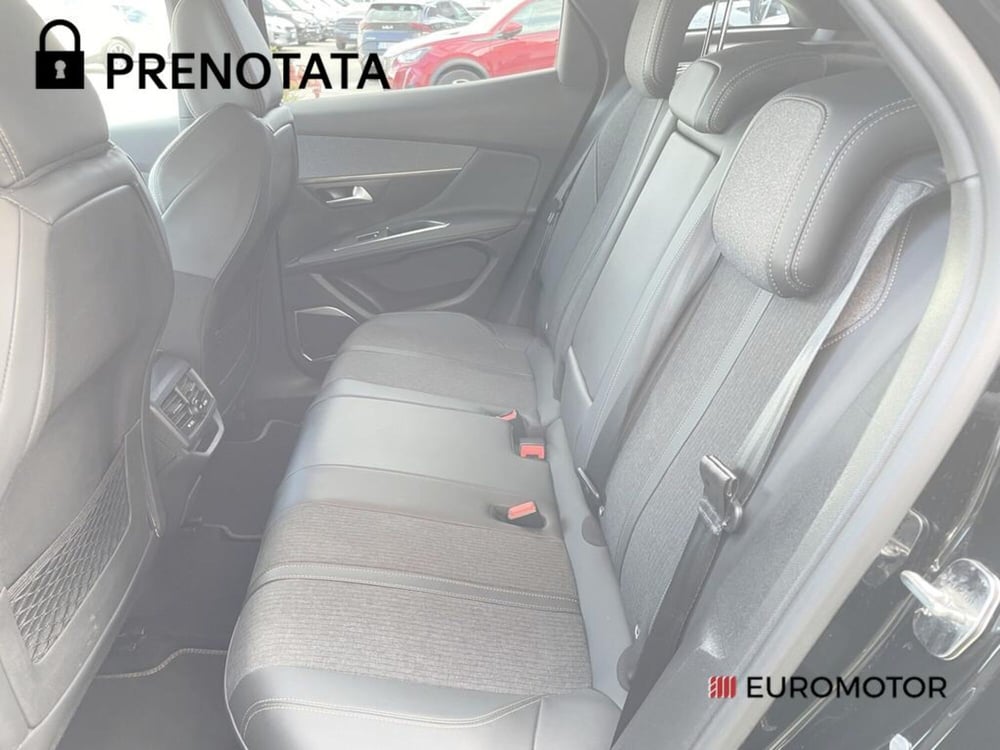 Peugeot 3008 usata a Bari (10)