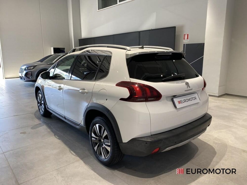 Peugeot 2008 usata a Bari (9)