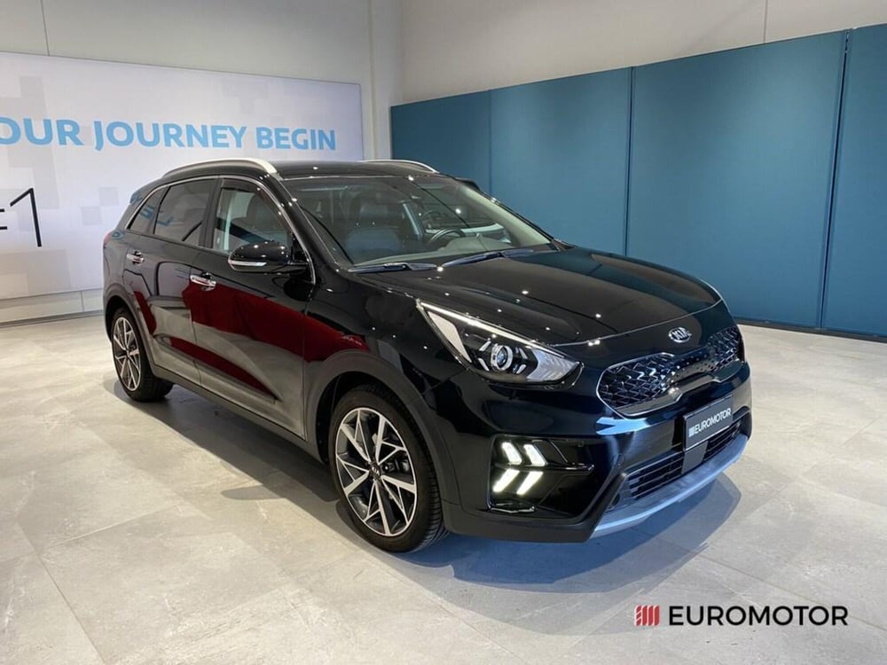 Kia Niro usata a Bari (3)