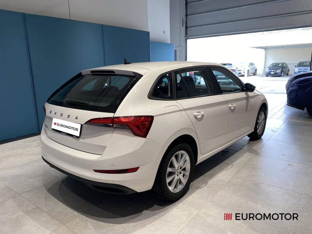 Skoda Scala usata a Bari (6)