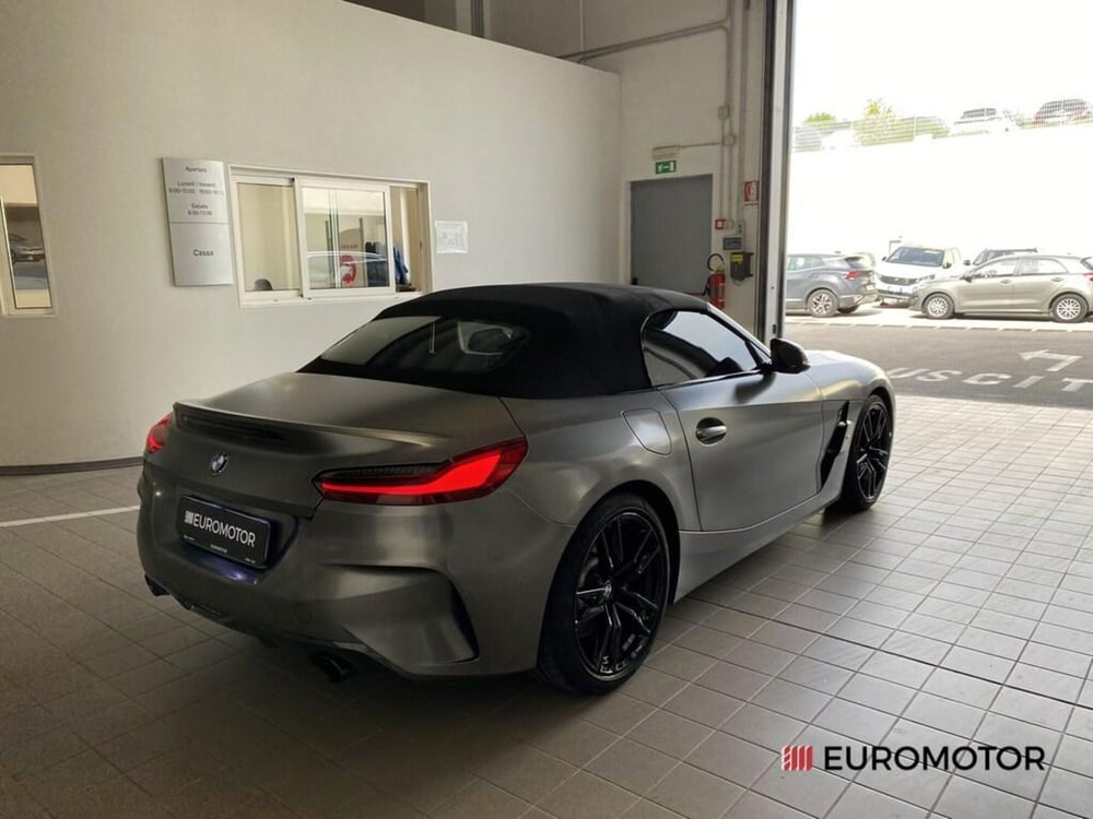 BMW Z4 Cabrio usata a Bari (10)