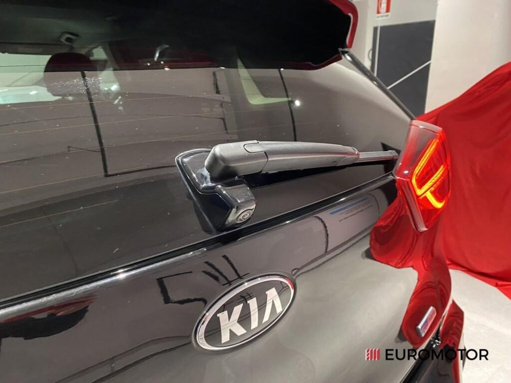 Kia Niro usata a Bari (10)