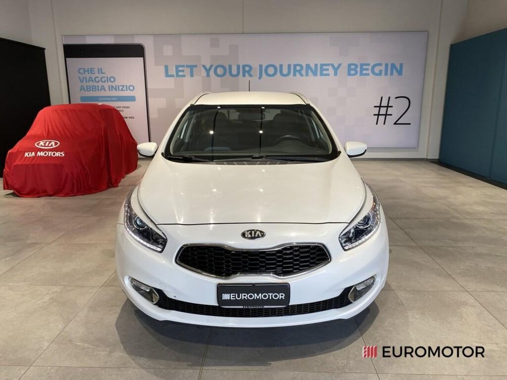 Kia cee'd Sport Wagon usata a Bari (2)