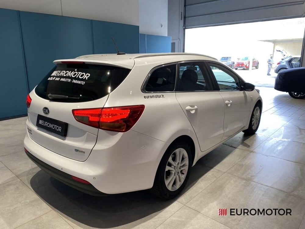 Kia cee'd Sport Wagon usata a Bari (6)