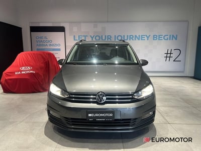 Volkswagen Touran 2.0 TDI 115 CV SCR Executive BlueMotion Technology del 2020 usata a Modugno