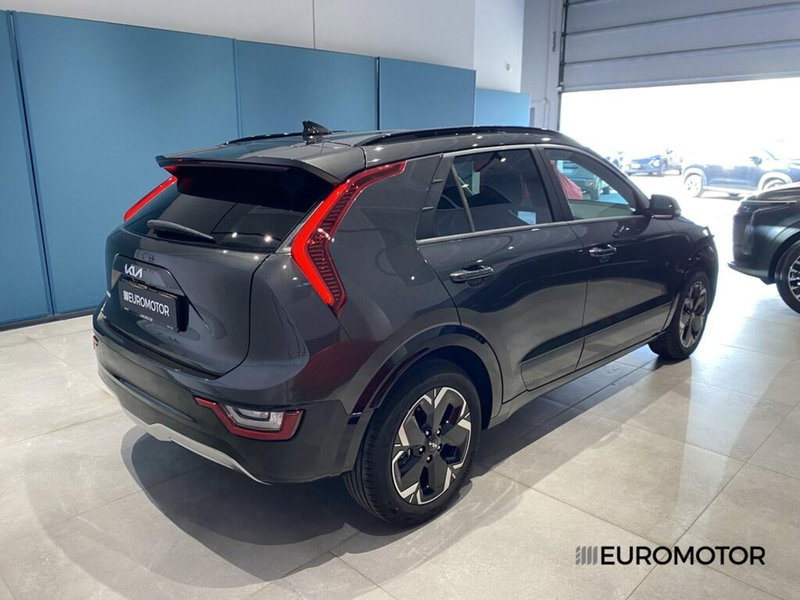 Kia Niro usata a Bari (11)