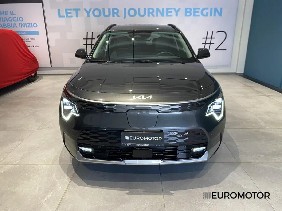 Kia Niro usata a Bari (3)