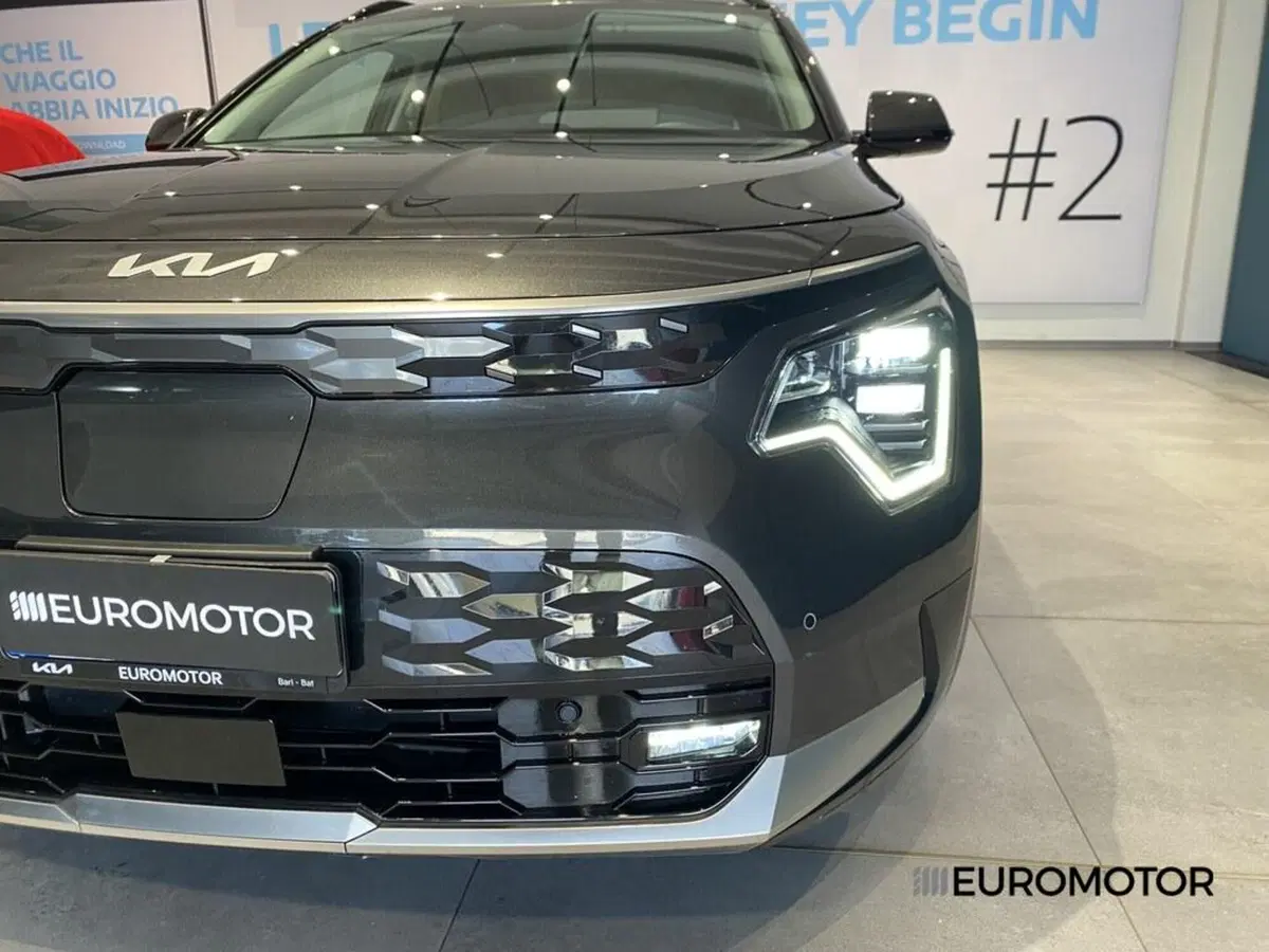 Kia Niro usata a Bari (4)