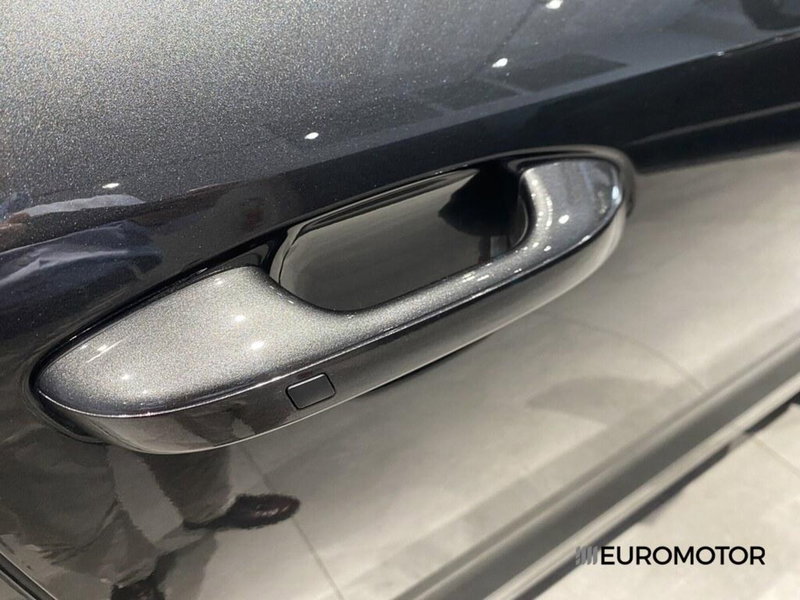 Kia Niro usata a Bari (9)