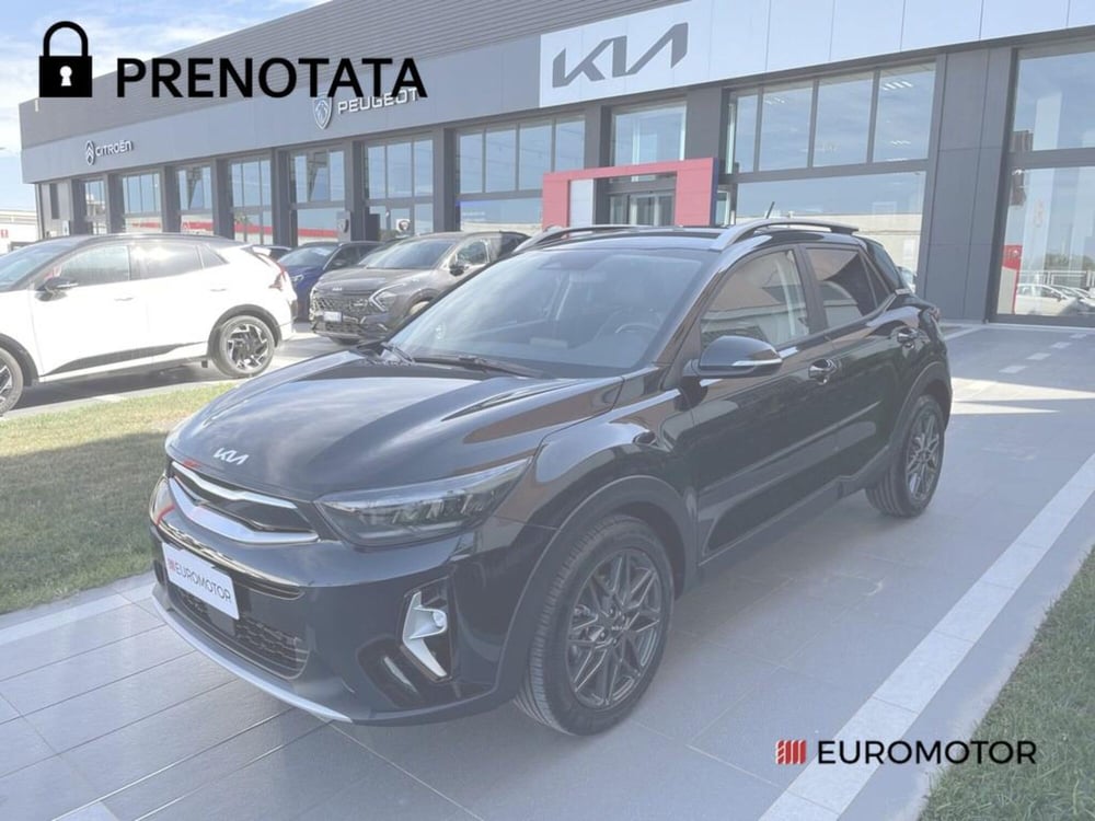 Kia Stonic nuova a Bari