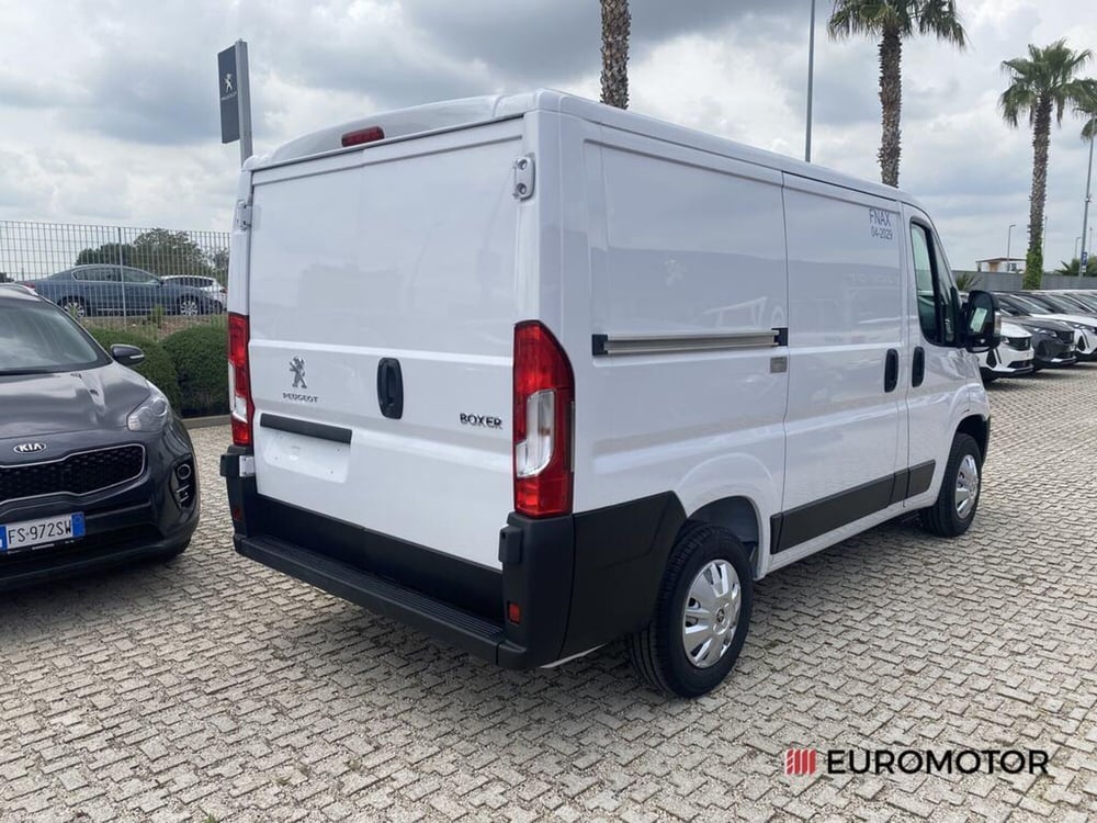 Peugeot Boxer Furgone nuova a Bari (5)