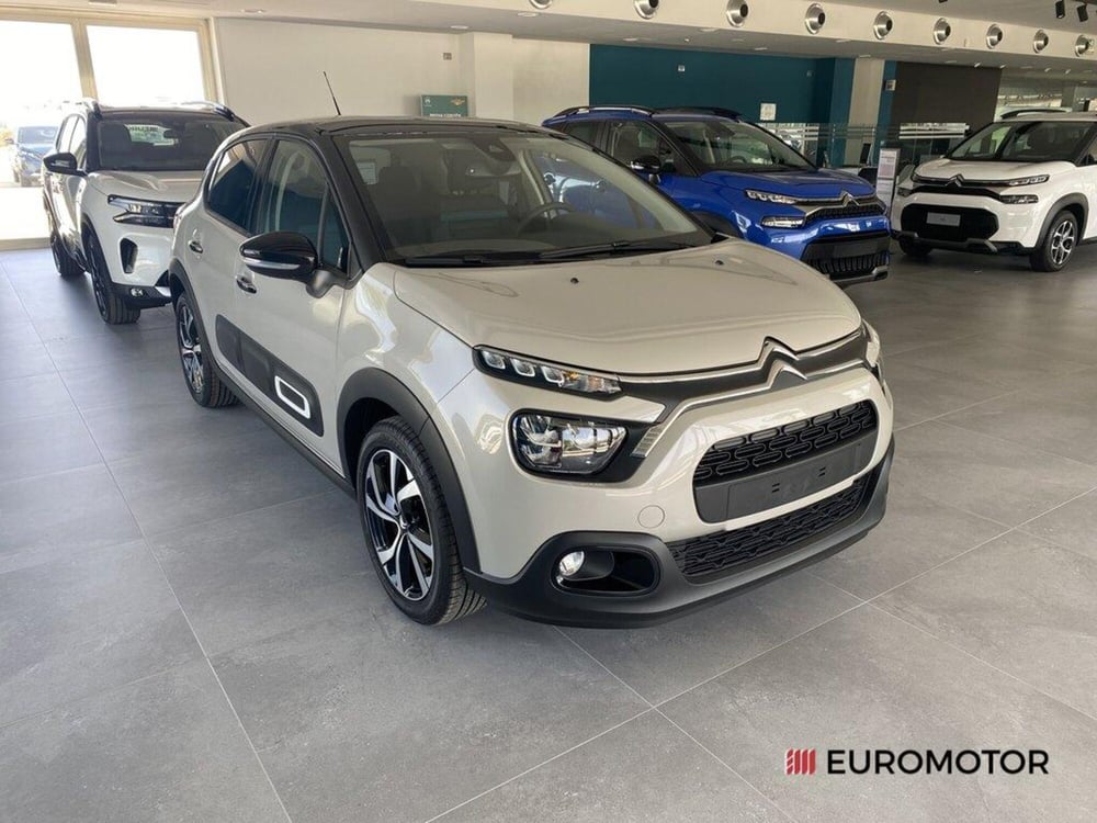 Citroen C3 nuova a Bari (3)