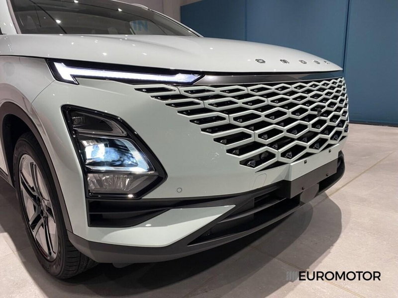 Omoda Omoda 5 2026 nuova a Bari (4)