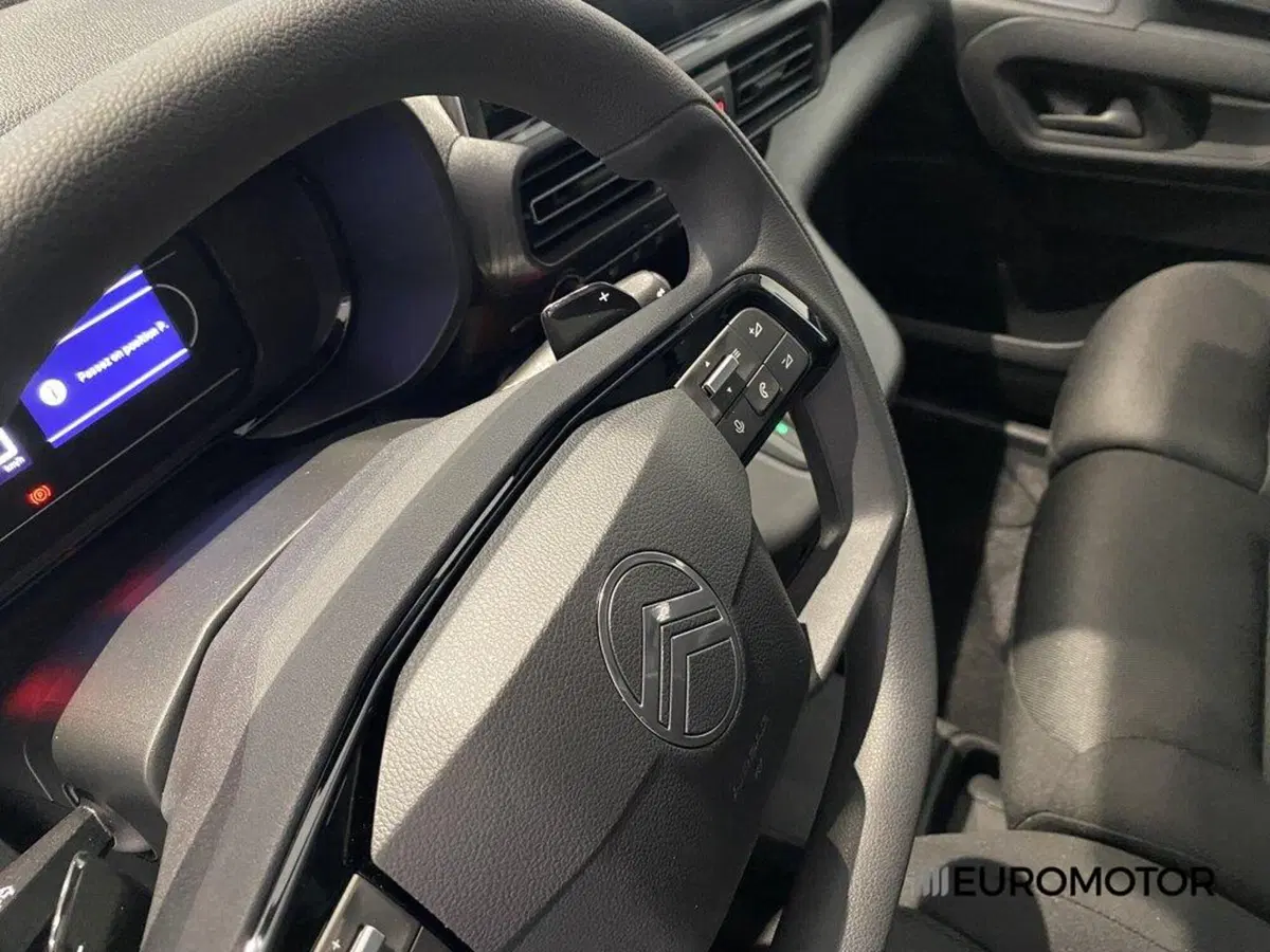 Citroen Berlingo Furgone nuova a Bari (13)