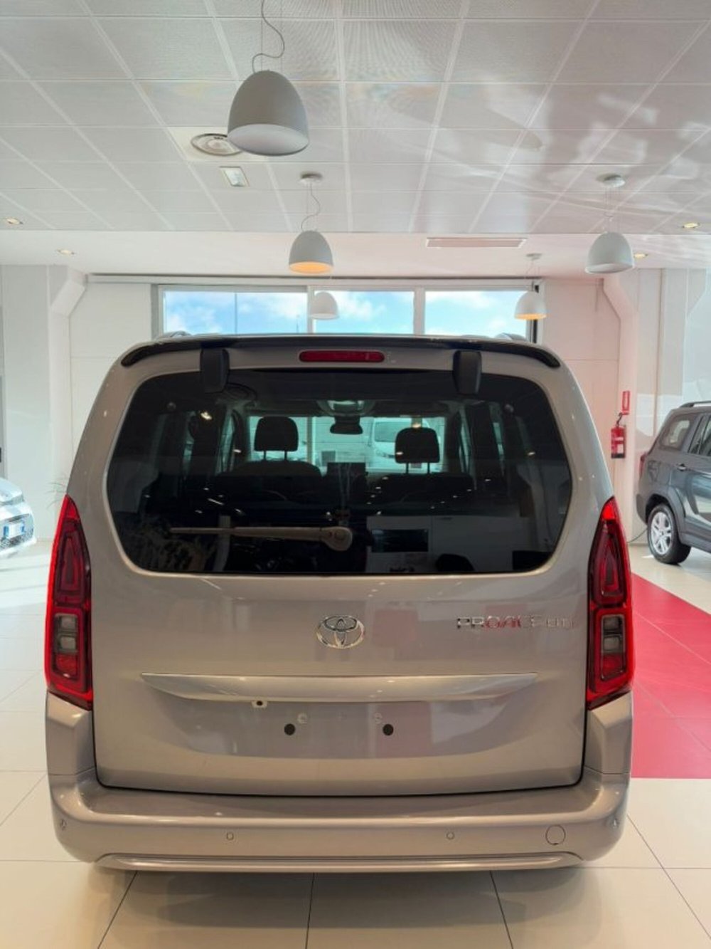 Toyota Proace City Verso nuova a Sassari (3)