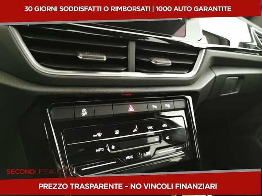 Volkswagen T-Roc nuova a Chieti (14)