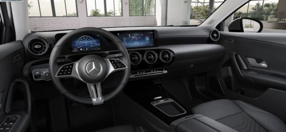 Mercedes-Benz Classe A nuova a Bologna (7)