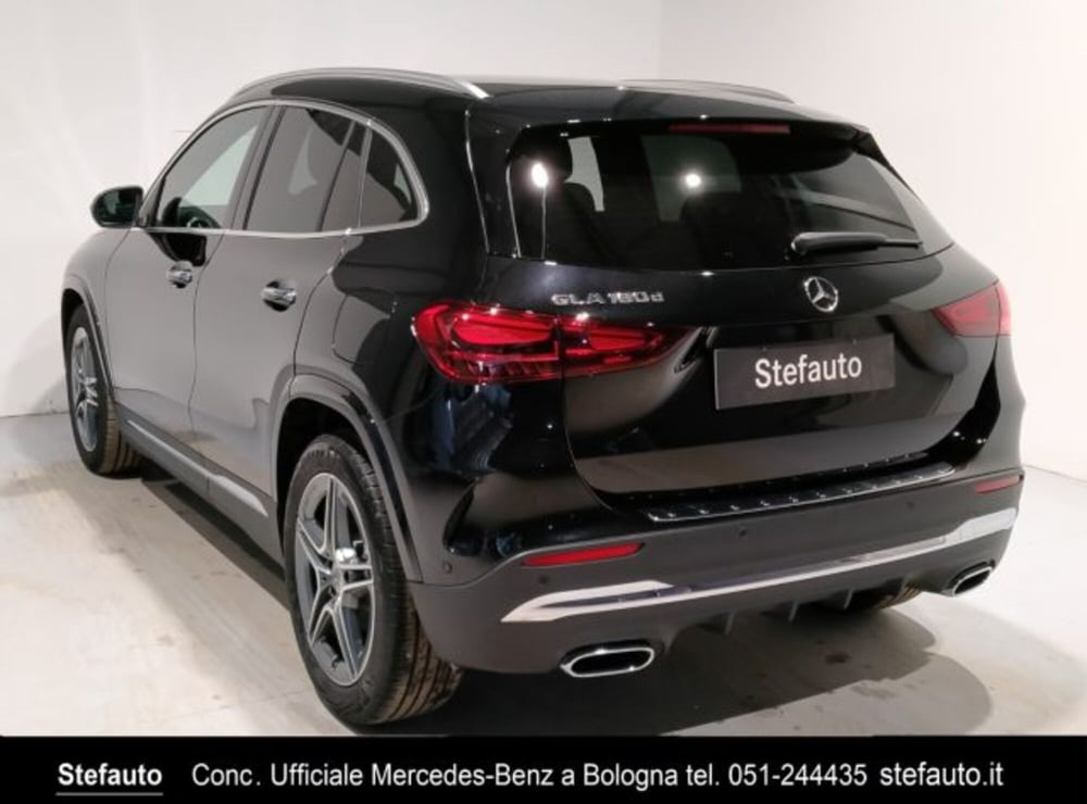 Mercedes-Benz GLA SUV nuova a Bologna (5)