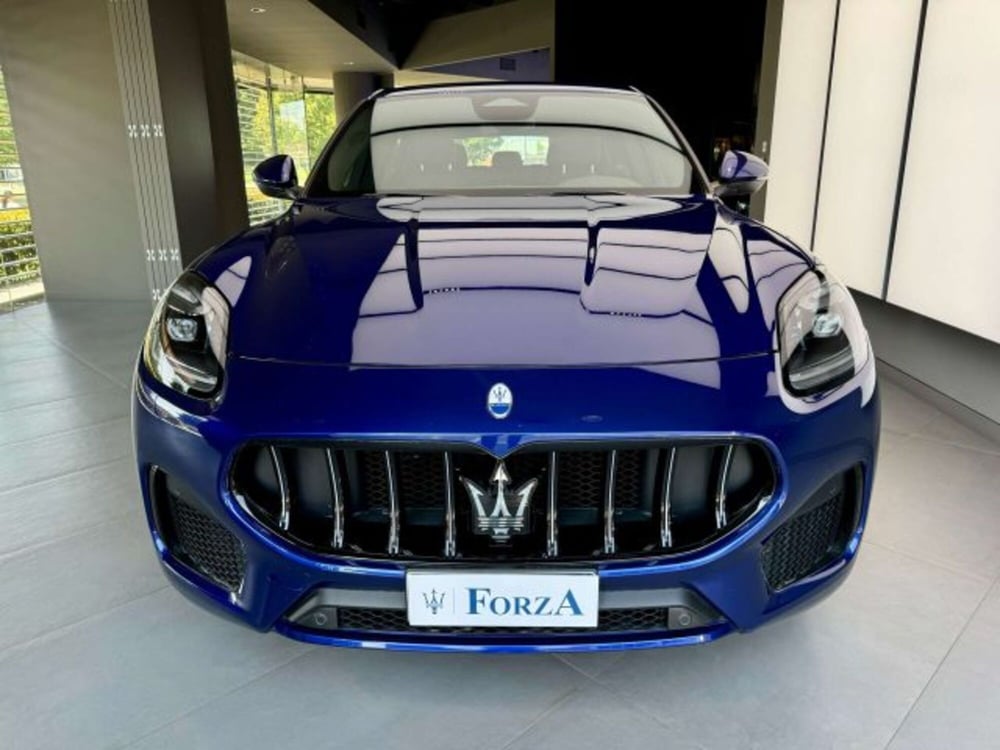 Maserati Grecale usata a Torino (2)