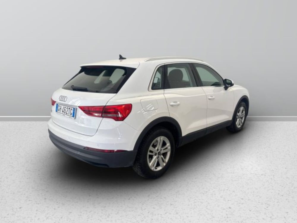 Audi Q3 Sportback usata a Teramo (7)