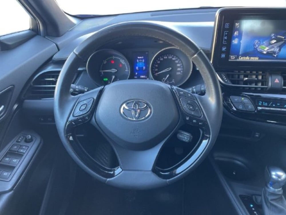 Toyota Toyota C-HR usata a Vercelli (10)