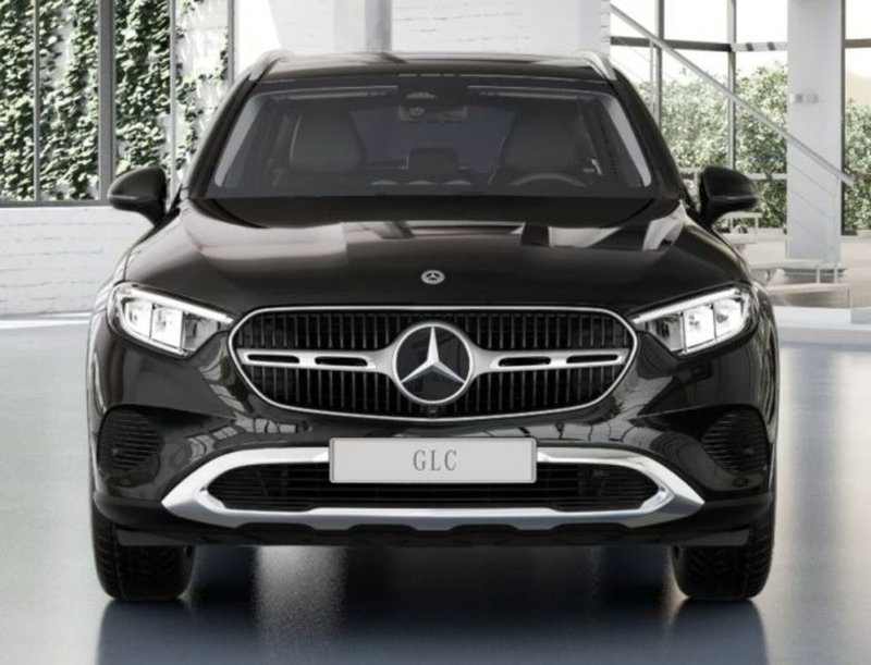 Mercedes-Benz GLC SUV nuova a Bologna (2)