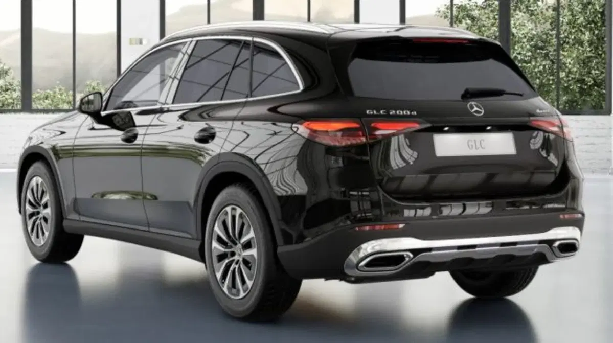 Mercedes-Benz GLC SUV nuova a Bologna (5)