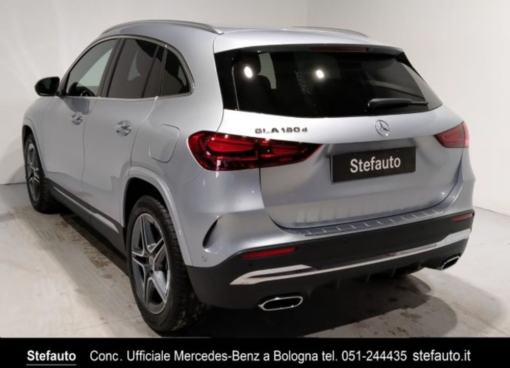 Mercedes-Benz GLA SUV nuova a Bologna (5)