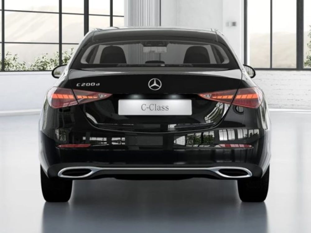 Mercedes-Benz Classe C nuova a Bologna (4)