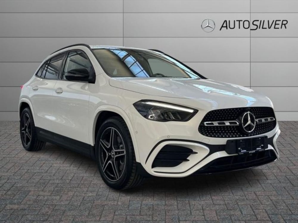 Mercedes-Benz GLA SUV nuova a Verona