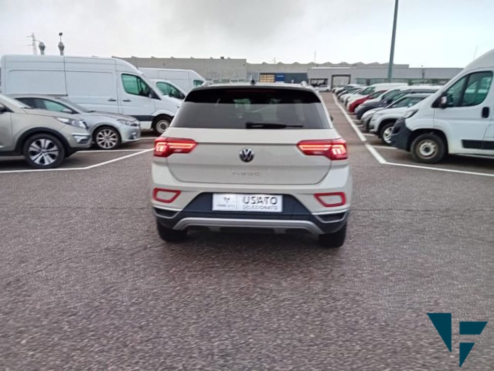 Volkswagen T-Roc usata a Udine (8)