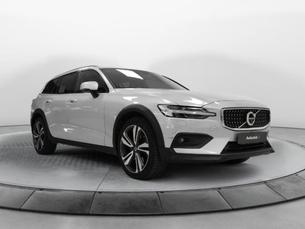 Volvo V60 Cross Country usata a Modena (16)