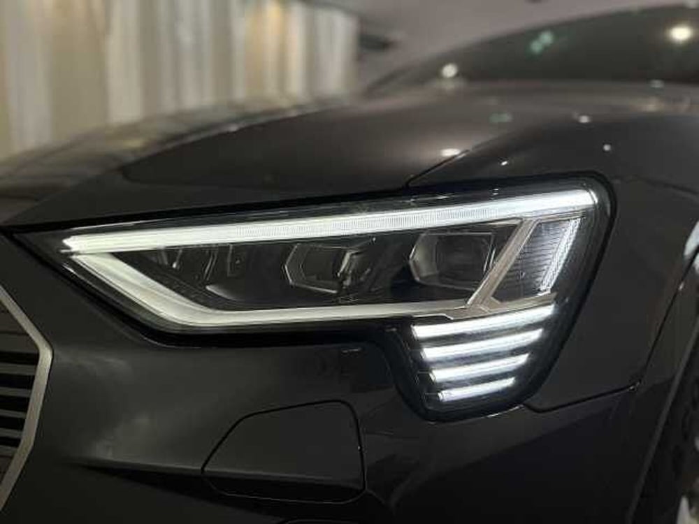 Audi e-tron Sportback usata a Genova (5)