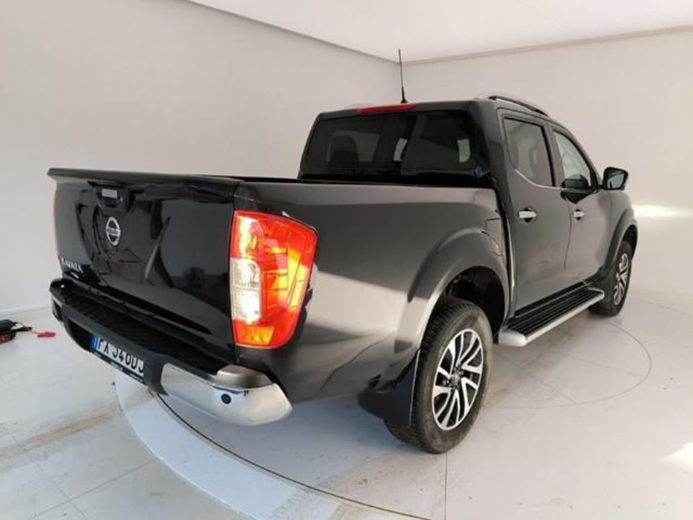 Nissan Navara usata a Pavia (10)