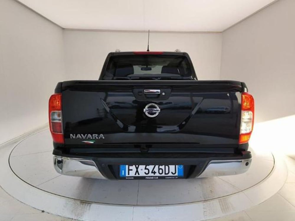 Nissan Navara usata a Pavia (11)