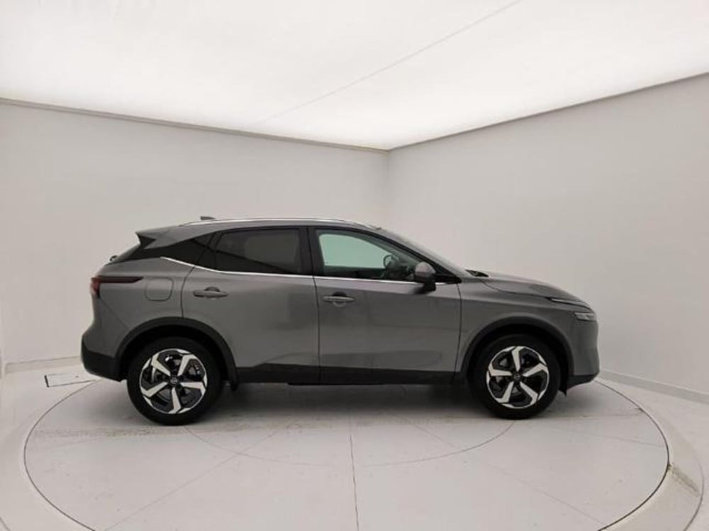 Nissan Qashqai usata a Pavia (6)