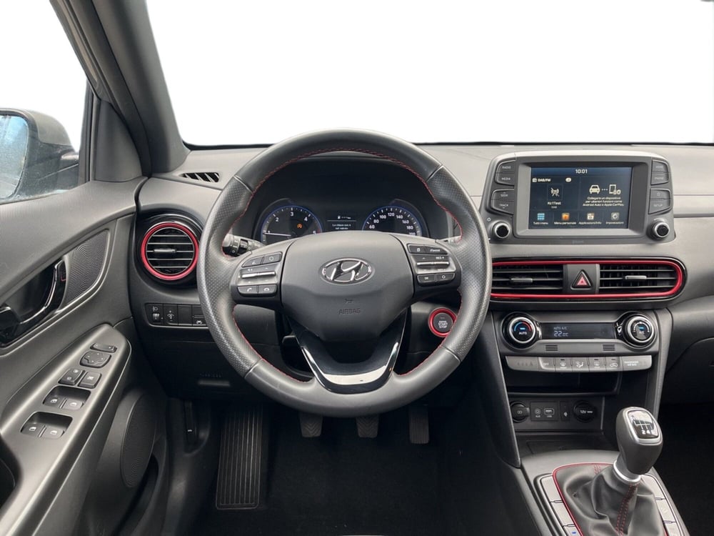 Hyundai Kona usata a Torino (12)