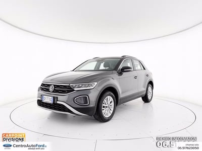 Volkswagen T-Roc 2.0 tdi Life 115cv del 2023 usata a Albano Laziale