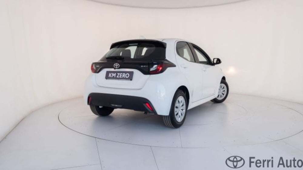 Toyota Yaris Cross nuova a Padova (17)