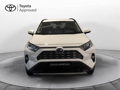 Toyota Rav4 vvt-ie h Active 2wd 218cv e-cvt del 2020 usata a Torino