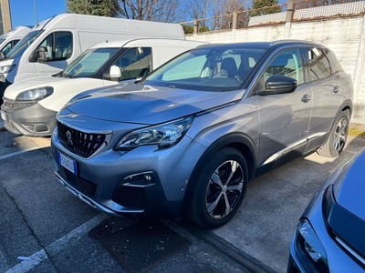 Peugeot 3008 BlueHDi 130 S&amp;S EAT8 Allure Pack  del 2019 usata a Milano