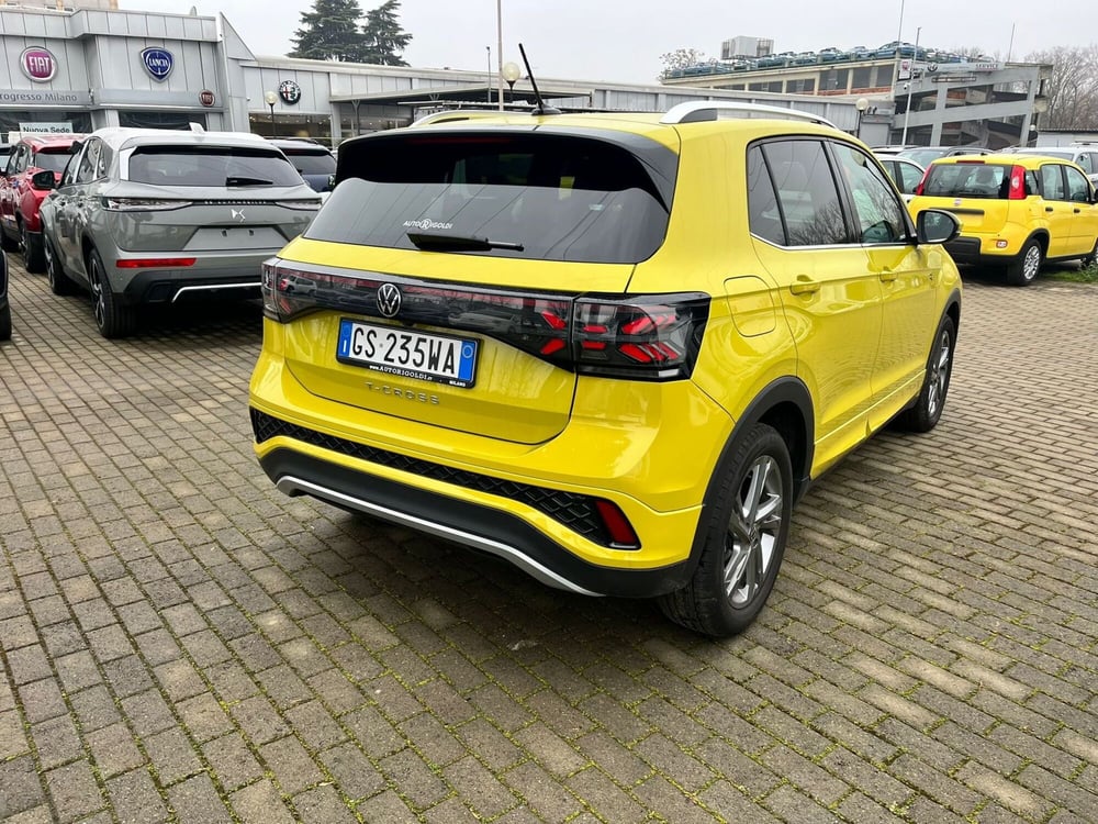 Volkswagen T-Cross usata a Milano (7)