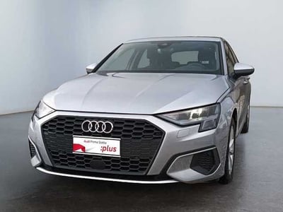 Audi A3 Sportback 30 g-tron S tronic Business del 2022 usata a Lucca