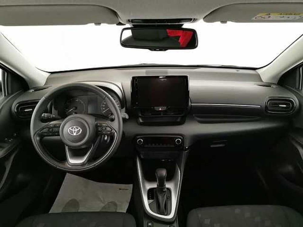 Toyota Yaris nuova a Chieti (9)