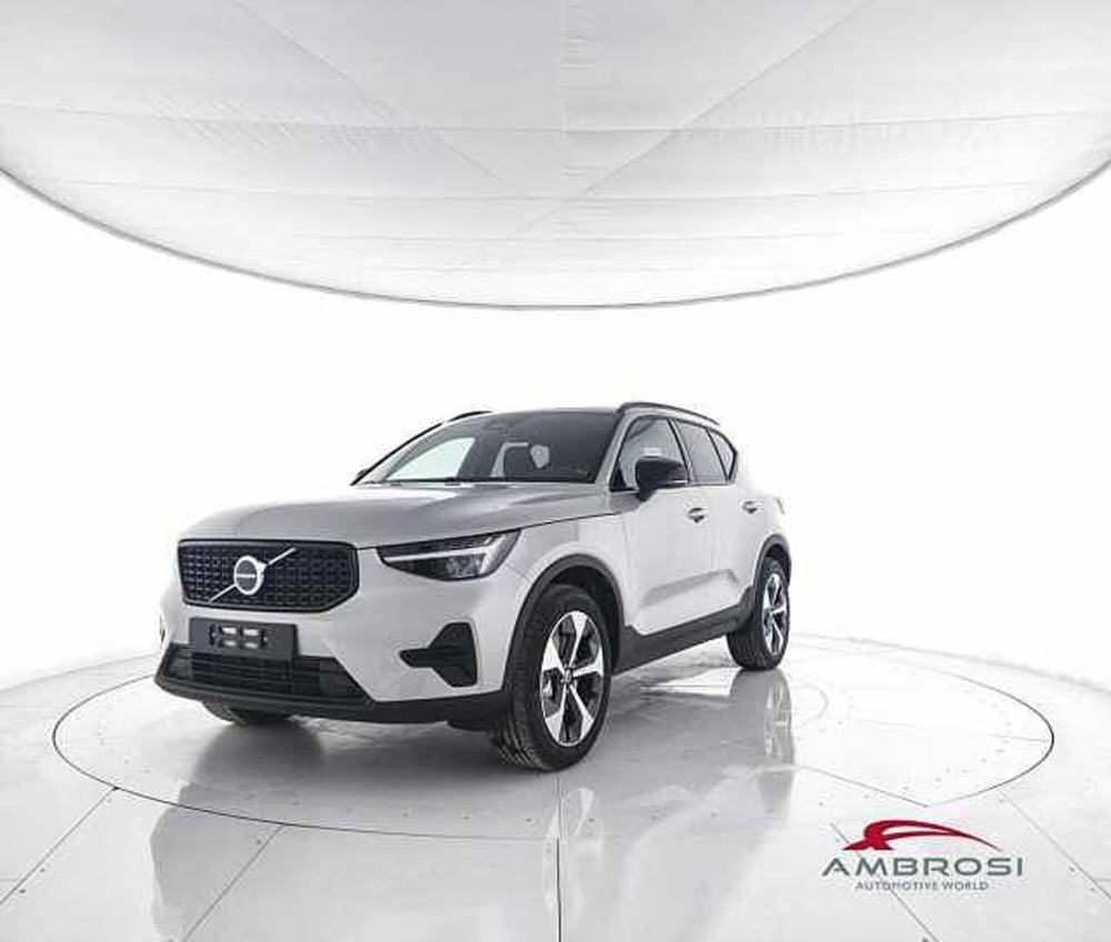 Volvo XC40 nuova a Perugia