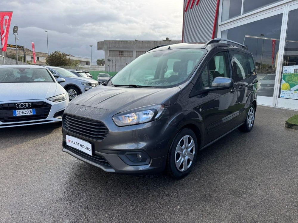 Ford Tourneo Courier usata a Lecce