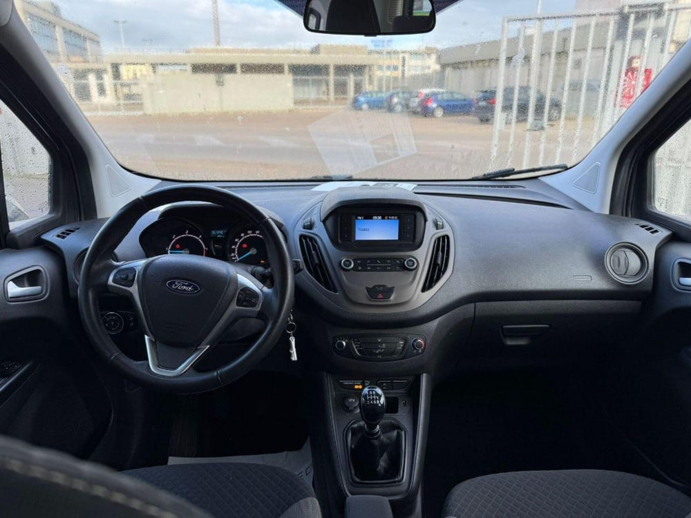 Ford Tourneo Courier usata a Lecce (9)